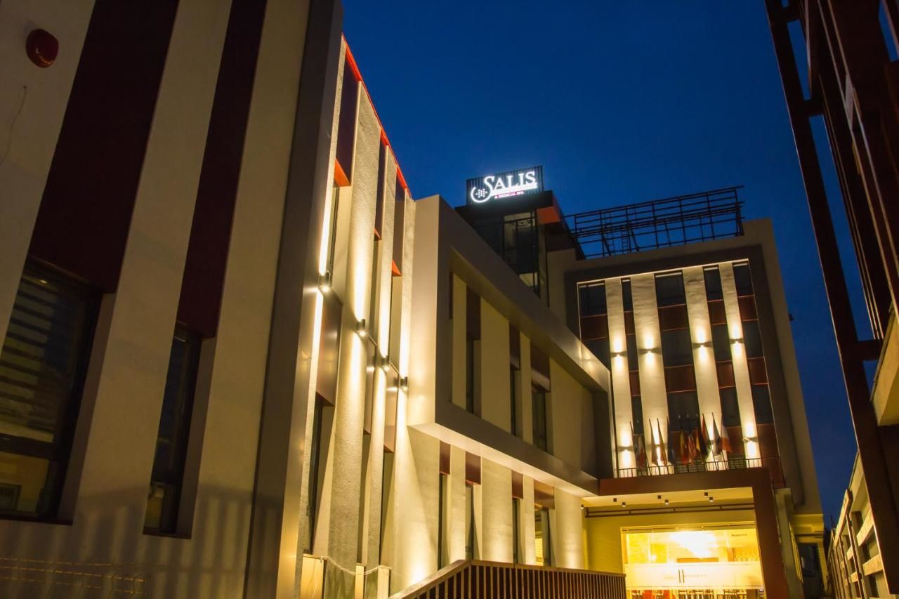 Отель Salis Hotel & Medical Spa Турда-4